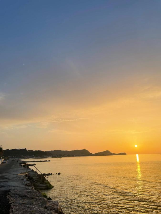 Beautiful Nearby Beach House With Garden, Private Pool And Large Yard Sidárion Dış mekan fotoğraf