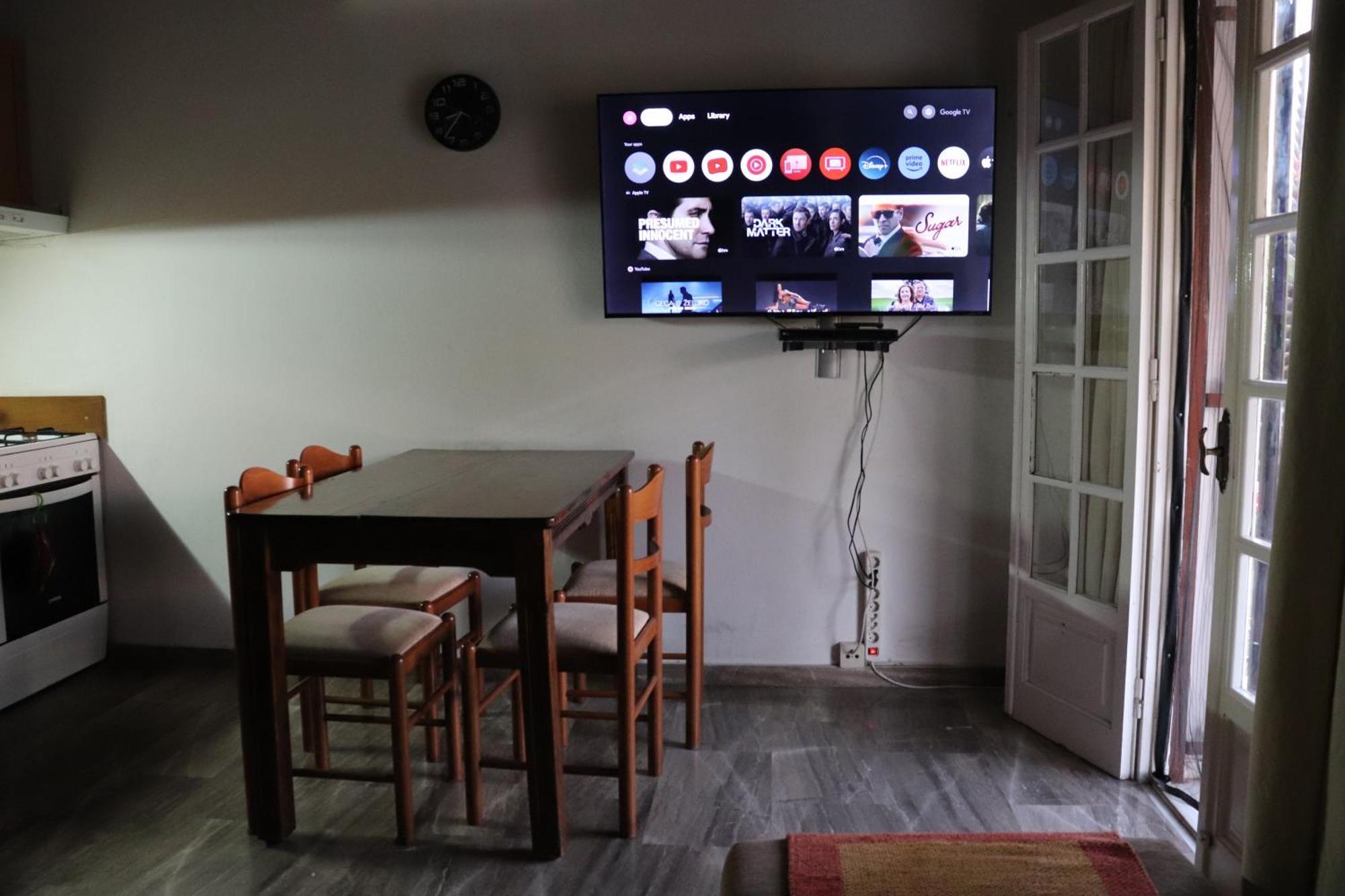 Beautiful Nearby Beach House With Garden, Private Pool And Large Yard Sidárion Dış mekan fotoğraf
